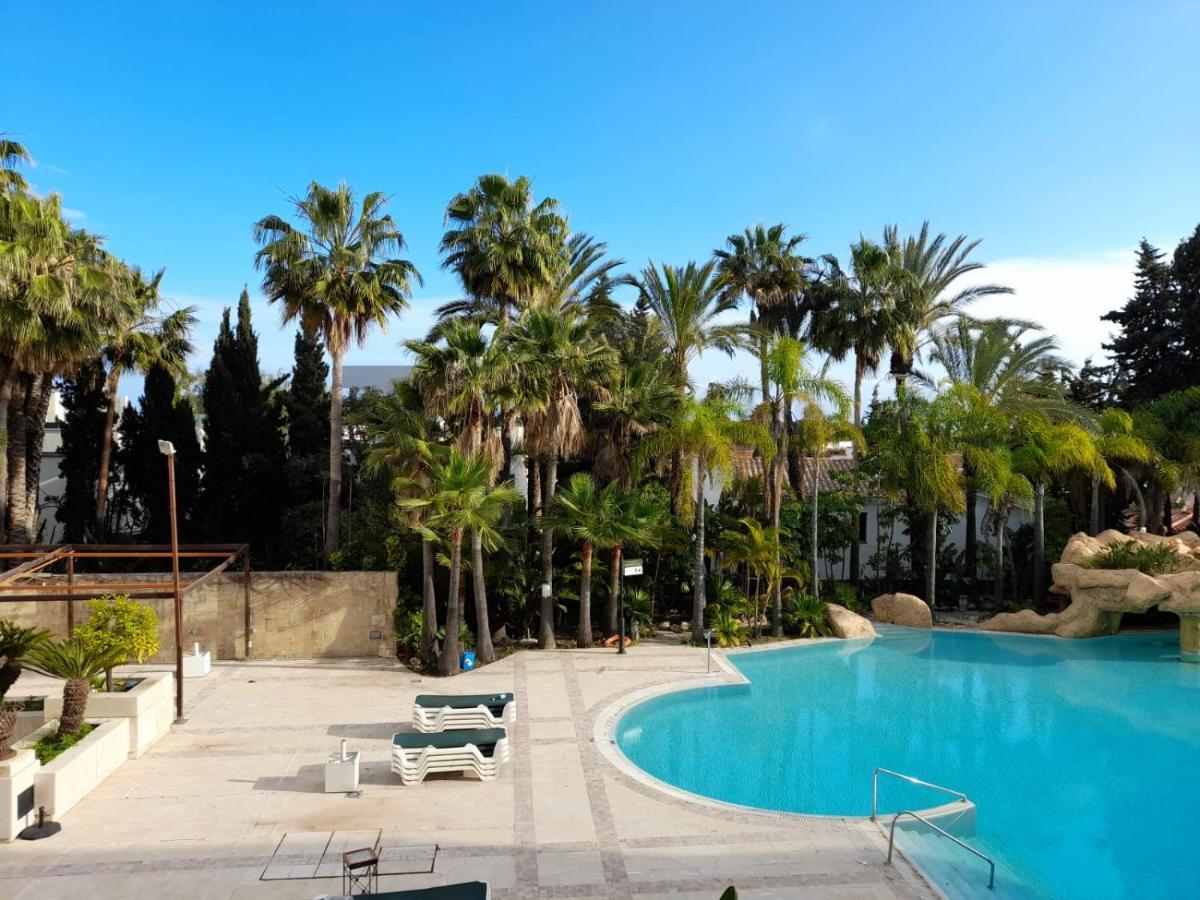 Guadalpin Residences Marbella Exterior foto